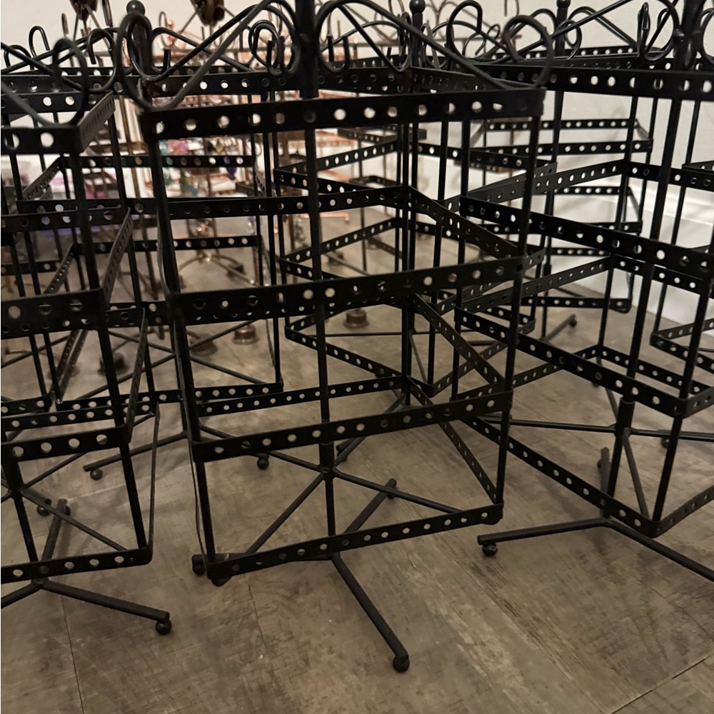 Copper Rotating Storage Rack - Picture 5 of 5